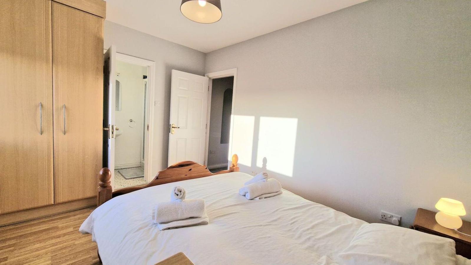 Cosy 3 Bedroom All Ensuites Galway Kültér fotó