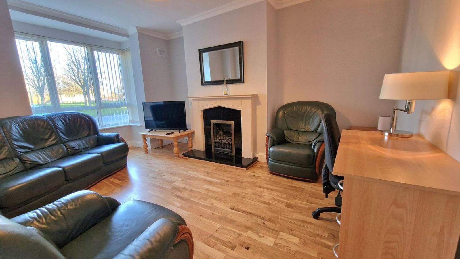 Cosy 3 Bedroom All Ensuites Galway Kültér fotó