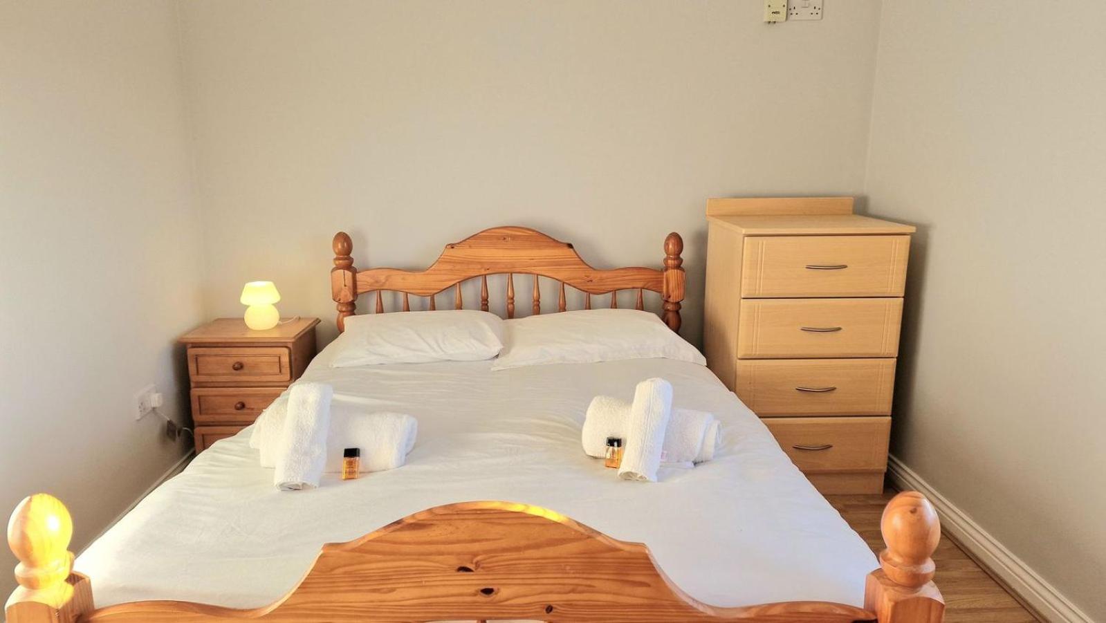 Cosy 3 Bedroom All Ensuites Galway Kültér fotó